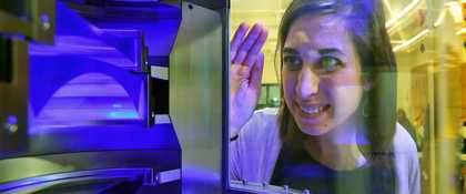 Jaarlijks komen duizenden jongeren naar het ASML Experience Center om te ervaren hoe gaaf techniek is