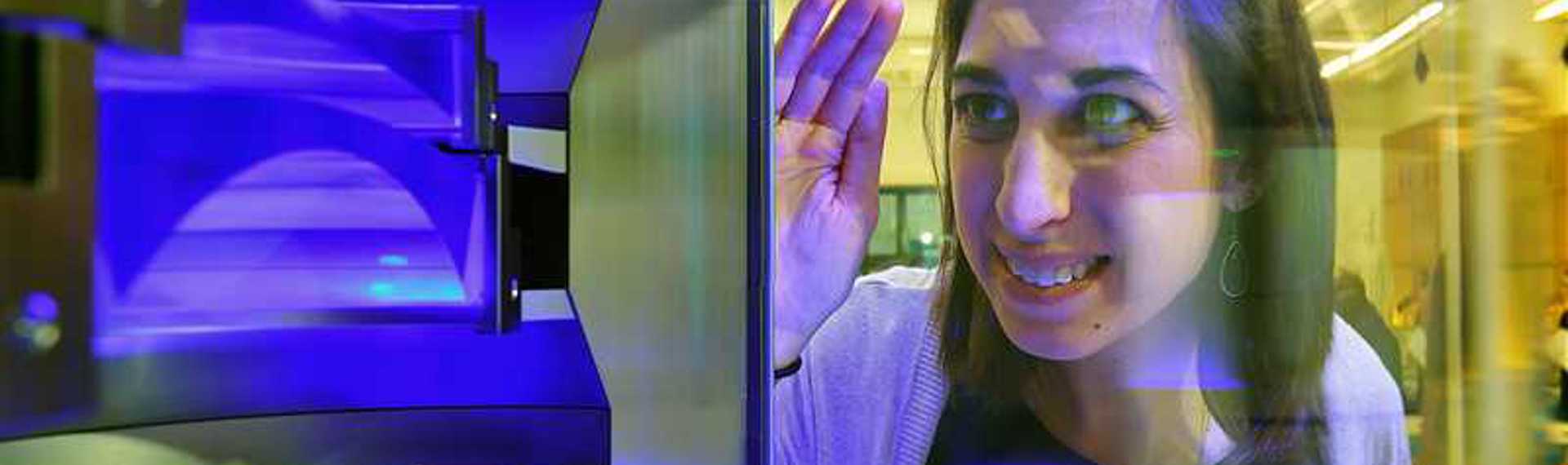 Jaarlijks komen duizenden jongeren naar het ASML Experience Center om te ervaren hoe gaaf techniek is