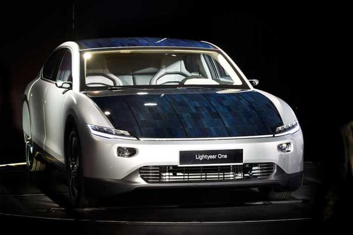 Maak kennis met zonneauto Lightyear One